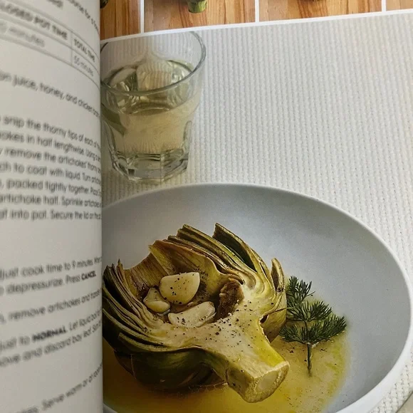 Instant Pot Miracle Cookbook - 175 Recipes - Picture 4 of 4